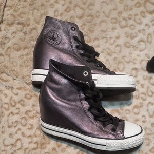 Converse Women's High-Top Wedge Sneakers - Black and Metallic Purple